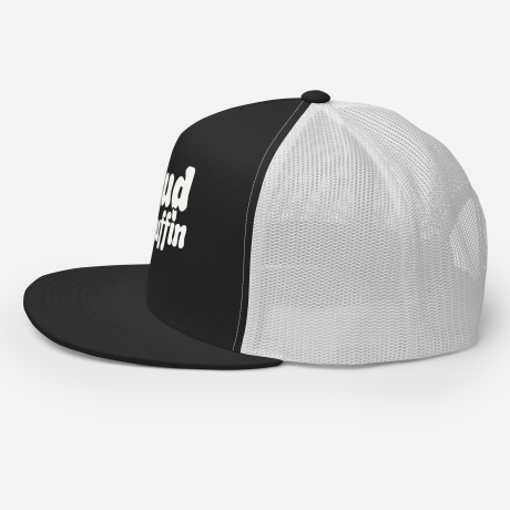 4-cap-stud-muffin-black-white-product-left.webp